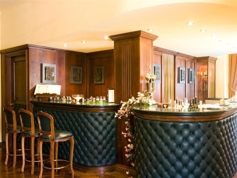 Hotel Vittoria Riccione Esterno foto