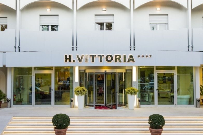Hotel Vittoria Riccione Esterno foto